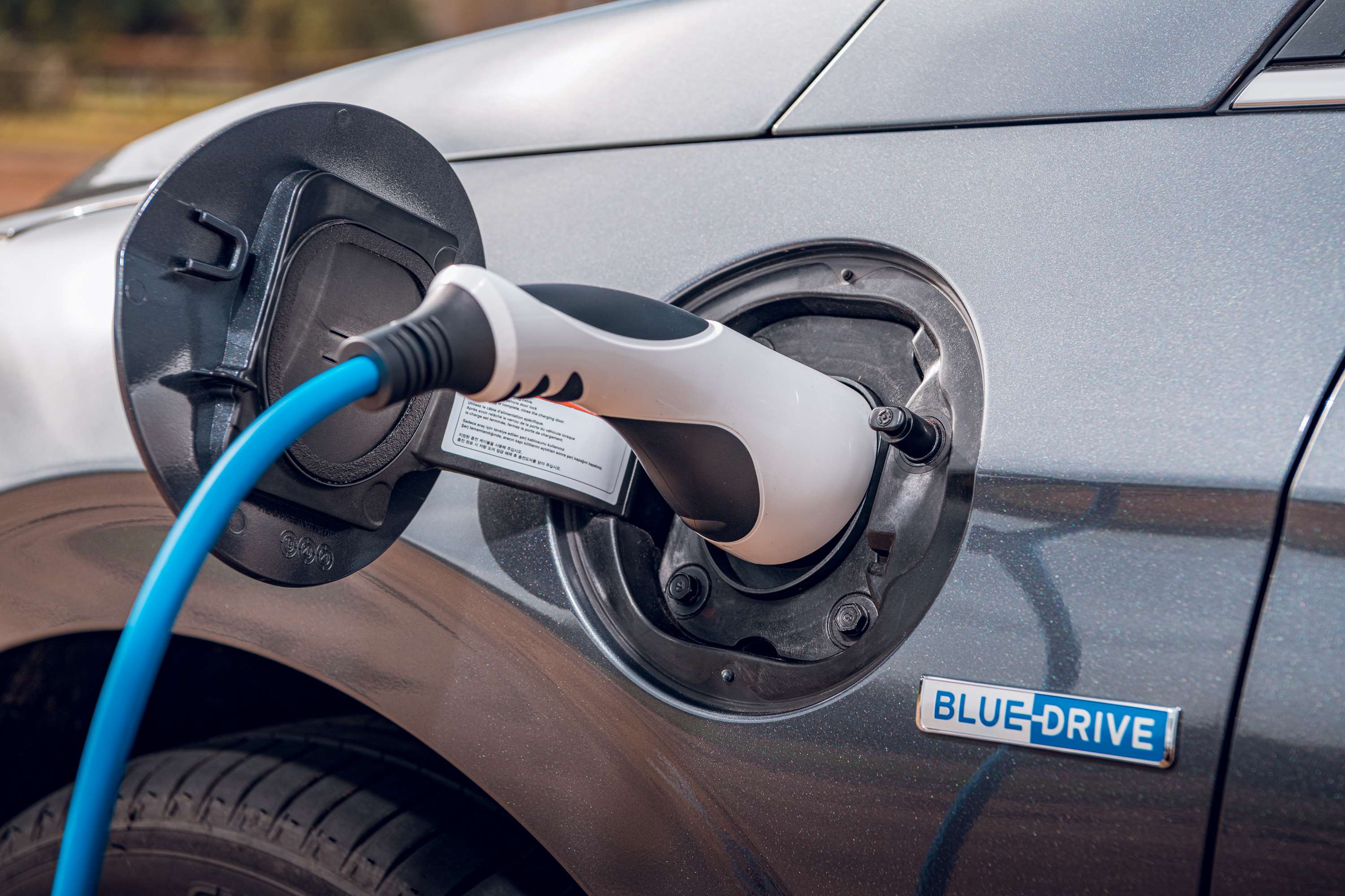 Ioniq plug in deals range